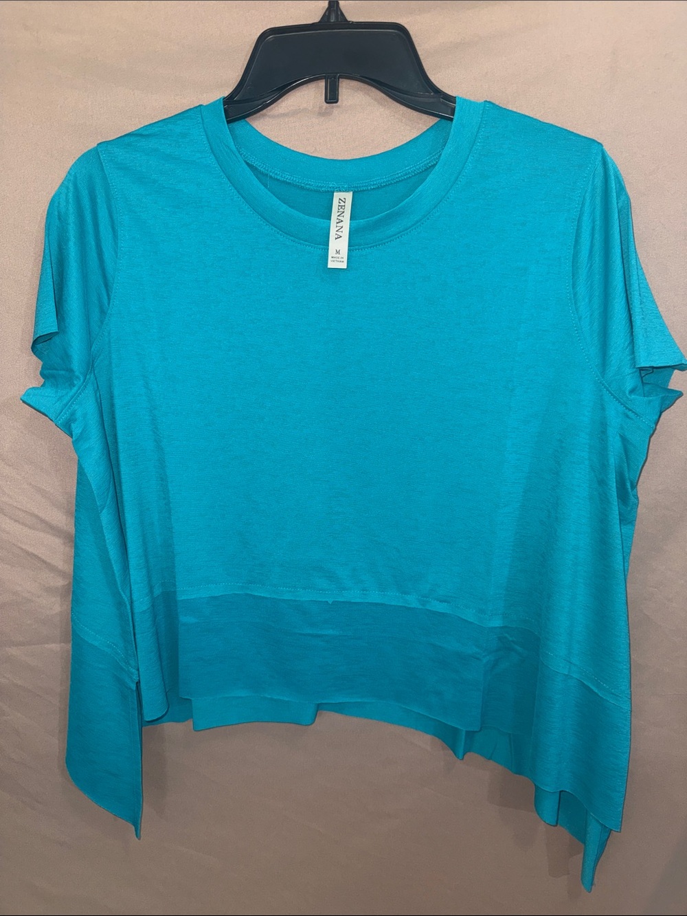 NWOT Women’s Zenana Outfitters Teal Short-Sleeve Crewneck SharkBite Top